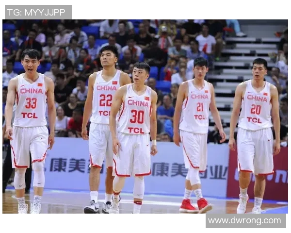 2018年男篮蓝队与加拿大队激战回顾及精彩瞬间分析 2018年男篮蓝队与加拿大队激战回顾及精彩瞬间分析