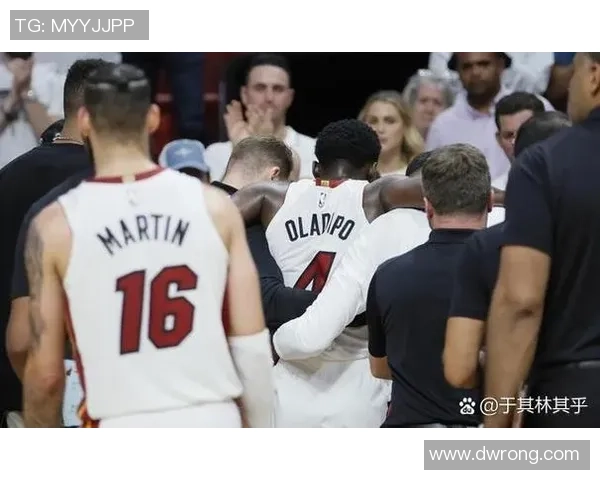 火箭队与开拓者队于八月五日的精彩对决回顾与赛后分析