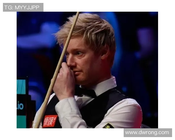 霍金斯与罗伯逊对决的裁判究竟是谁揭开比赛背后的秘密 霍金斯与罗伯逊对决的裁判究竟是谁揭开比赛背后的秘密